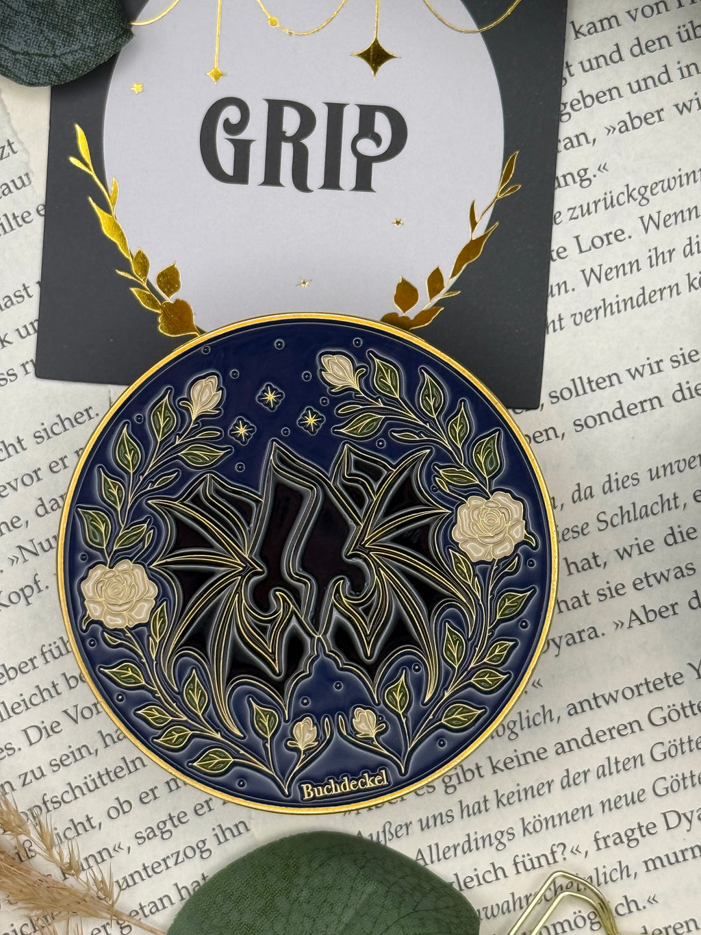 Phone Grip strukturierte Oberfläche Altgold "Berge"