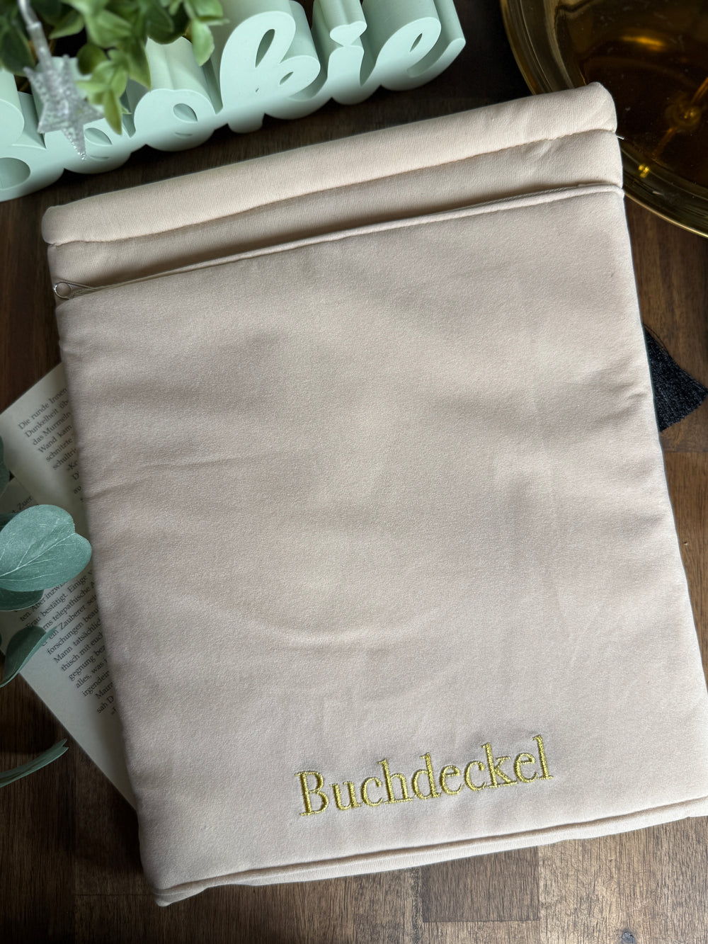 Book Sleeve Dragon